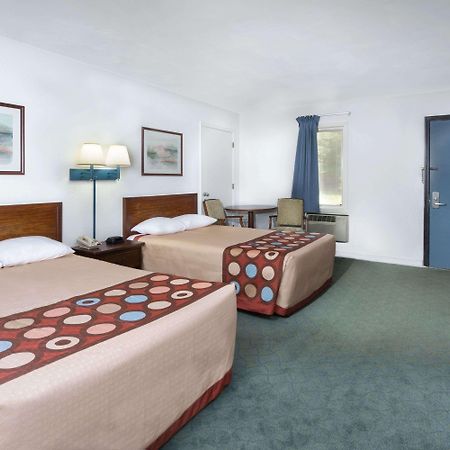 Super 8 By Wyndham Taylorville Il Esterno foto