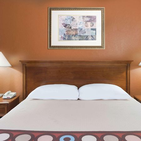 Super 8 By Wyndham Taylorville Il Esterno foto