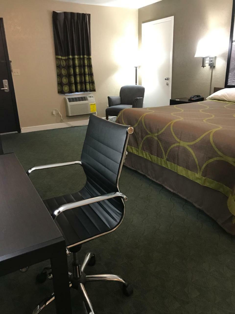 Super 8 By Wyndham Taylorville Il Esterno foto